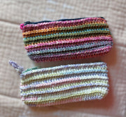 Crotchet pouch with zipper